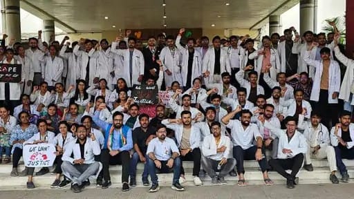 kolkata doctor case indore junior doctor protest news