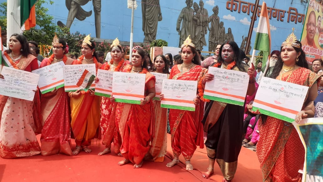 Amar Ujala Maa Tujhe Pranam Rally, colourful cultural programme, the power of the mother power was seen