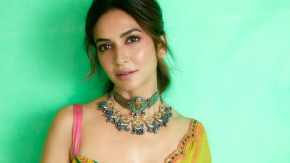 Celebs Who Criticized Air India for Bad Flight Experience Veer Das to Kriti Kharbanda