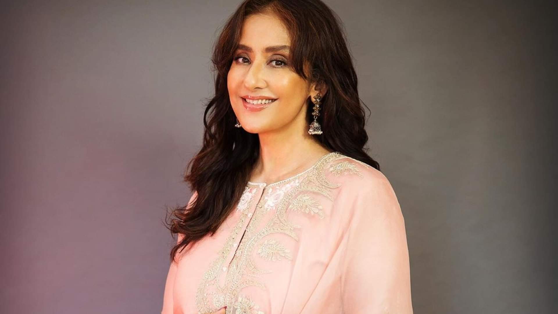 Actress Like Kangana Ranaut Konkona Sen Sharma Manisha Koirala Rani Mukerji Quit Smoking