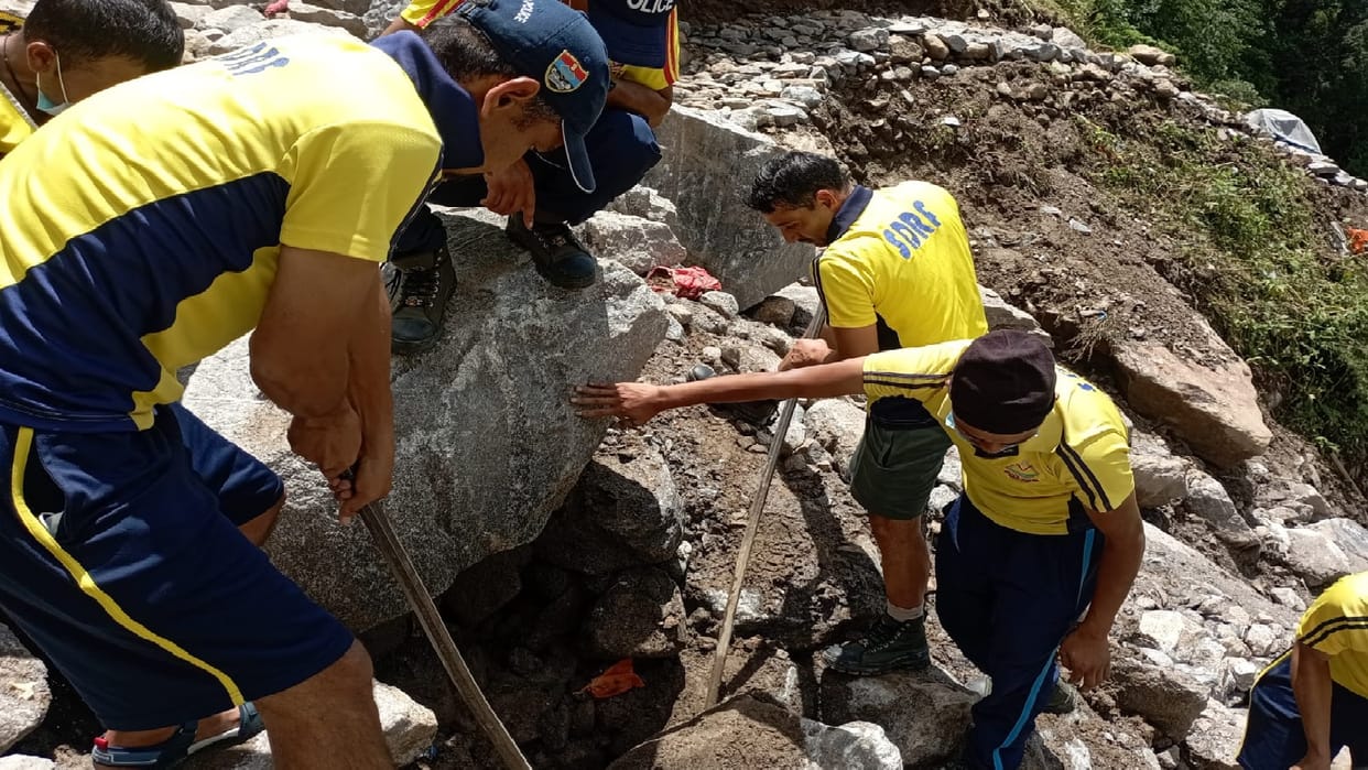 Three more bodies found in search operation on Gaurikund Kedarnath walking route