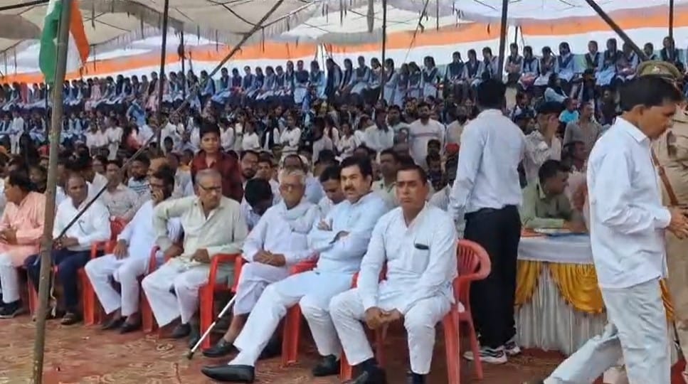 MLA Yunus Khan got angry on Independence Day celebrations