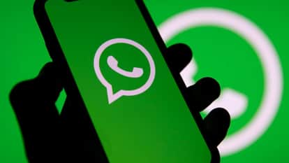 WhatsApp Rolls Out ‘Happy New Year 2026’ Stickers and New Features to Send Wishes in a Creative Way