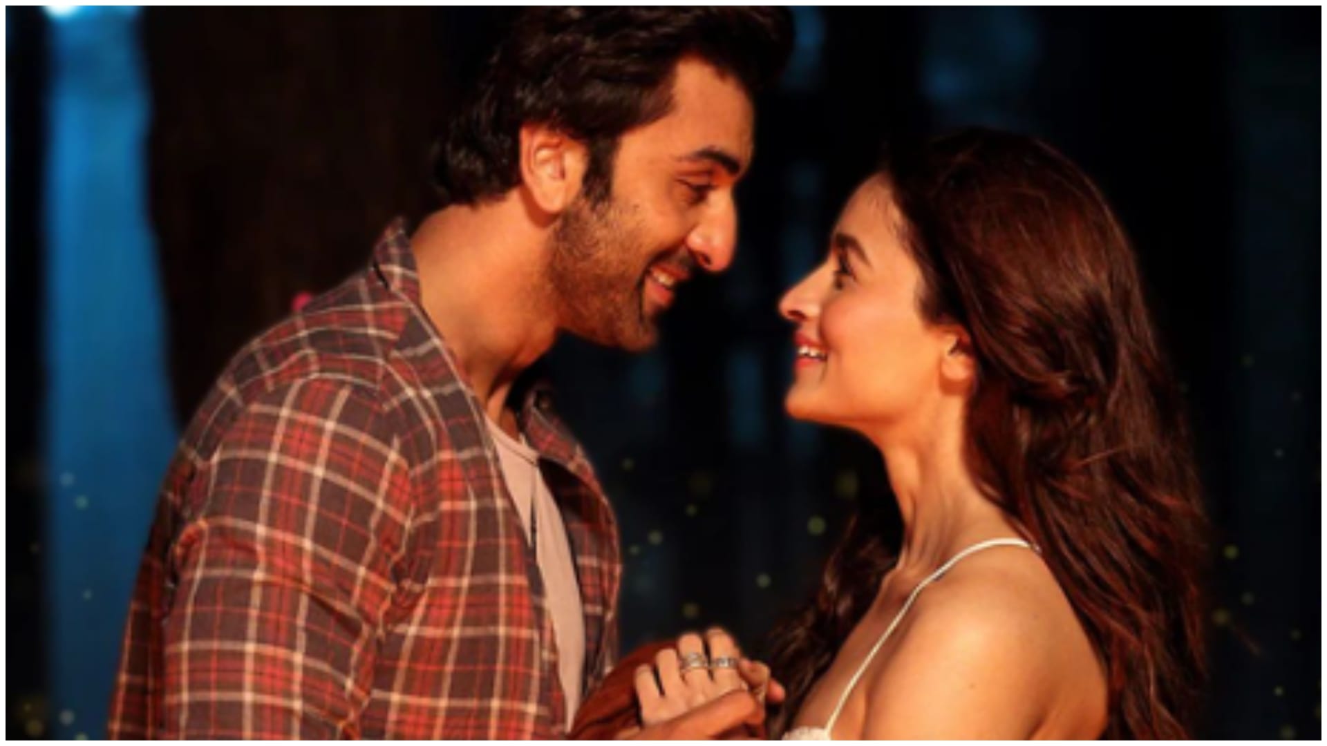 Ranbeer Kapoor and Jigra actress Alia Bhatt starrer Brahmastra won three wards in 70th National Film Awards