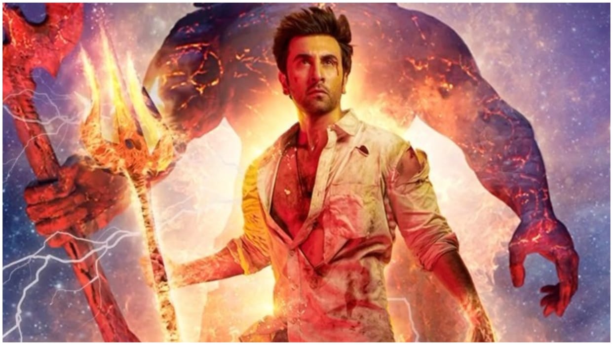 Ranbeer Kapoor and Jigra actress Alia Bhatt starrer Brahmastra won three wards in 70th National Film Awards