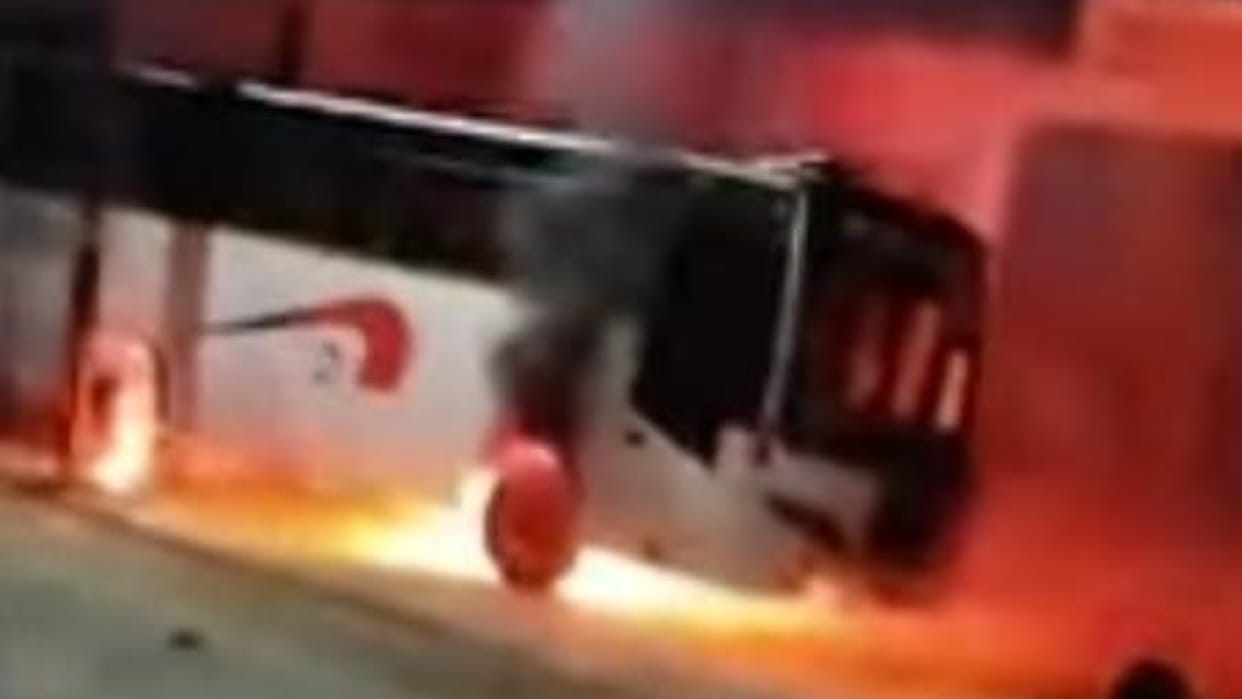 bus caught fire after a high tension wire broke and fell on it in Bareilly