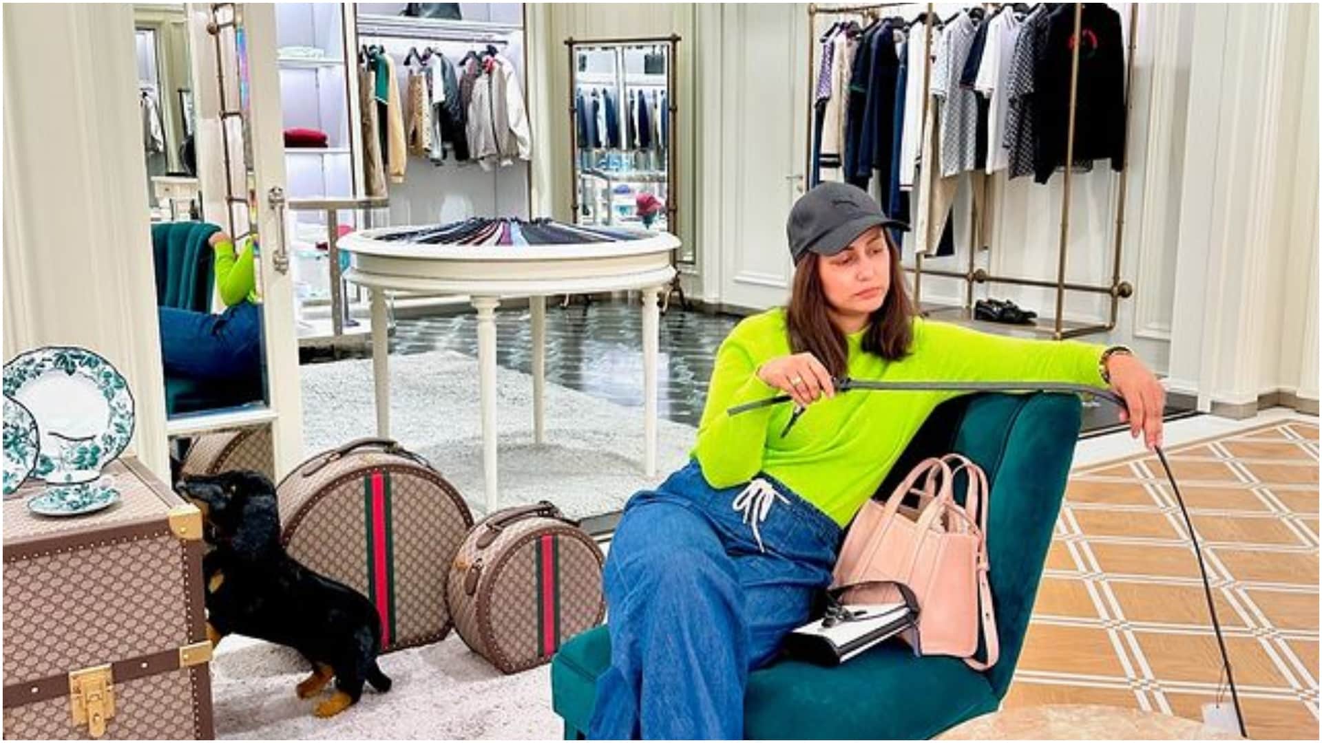 Hina Khan Stepped out after months for some shopping amid breast cancer treatment shares her beautiful photos