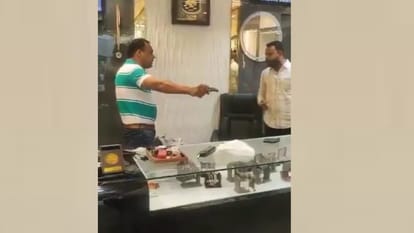 Lucknow: Video of a man with gun in jweller's shop went viral.