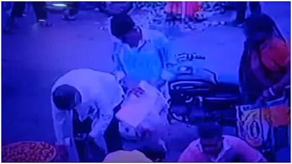 MP: फरियादी ने 35 CCTV खंगालकर पुलिस को सबूत सौंपा, फिर भी कार्रवाई नहीं; ऐसी है CM यादव के गृह जिले की पुलिस MP CM Mohan Yadav home district Ujjain police did not take action on the complaint of mobile theft