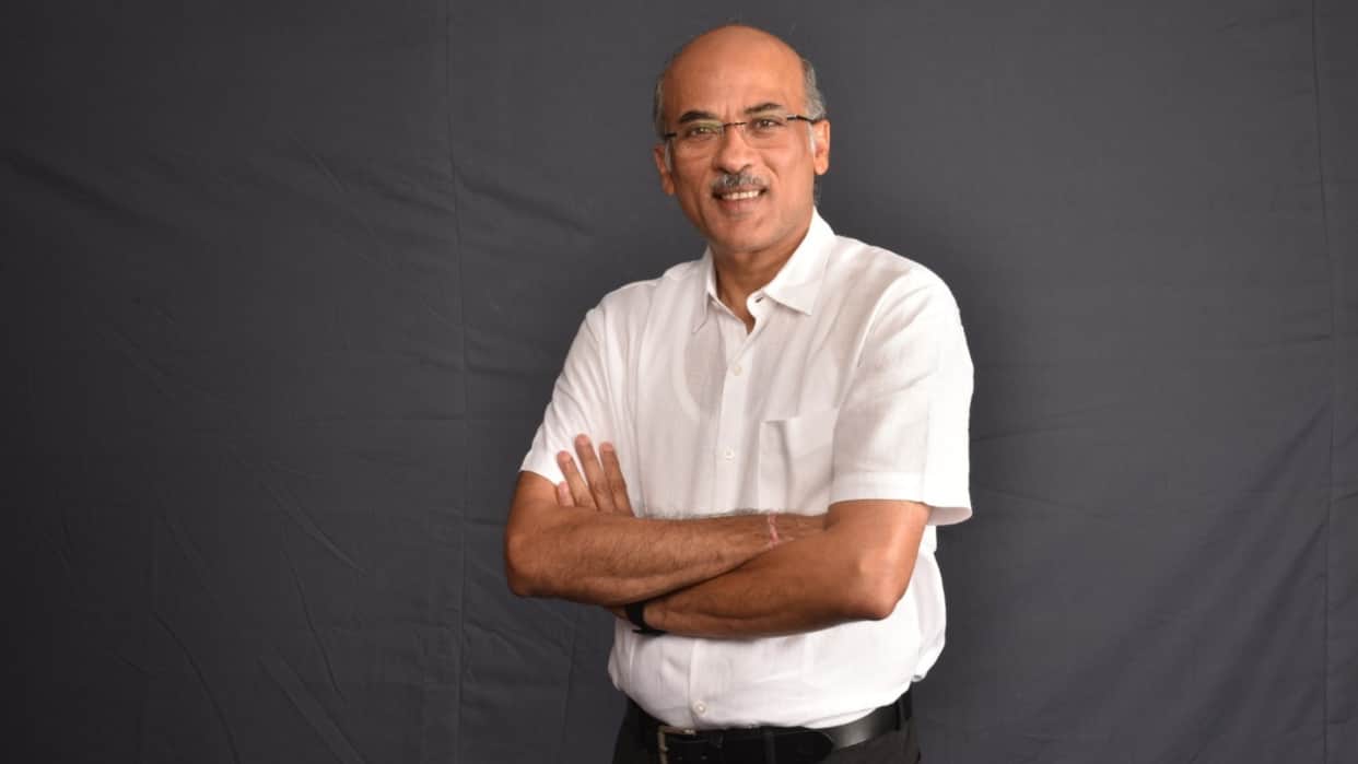 Sooraj Barjatya dedicated his national film award to Rajshri Productions said feels like he climbed Everest