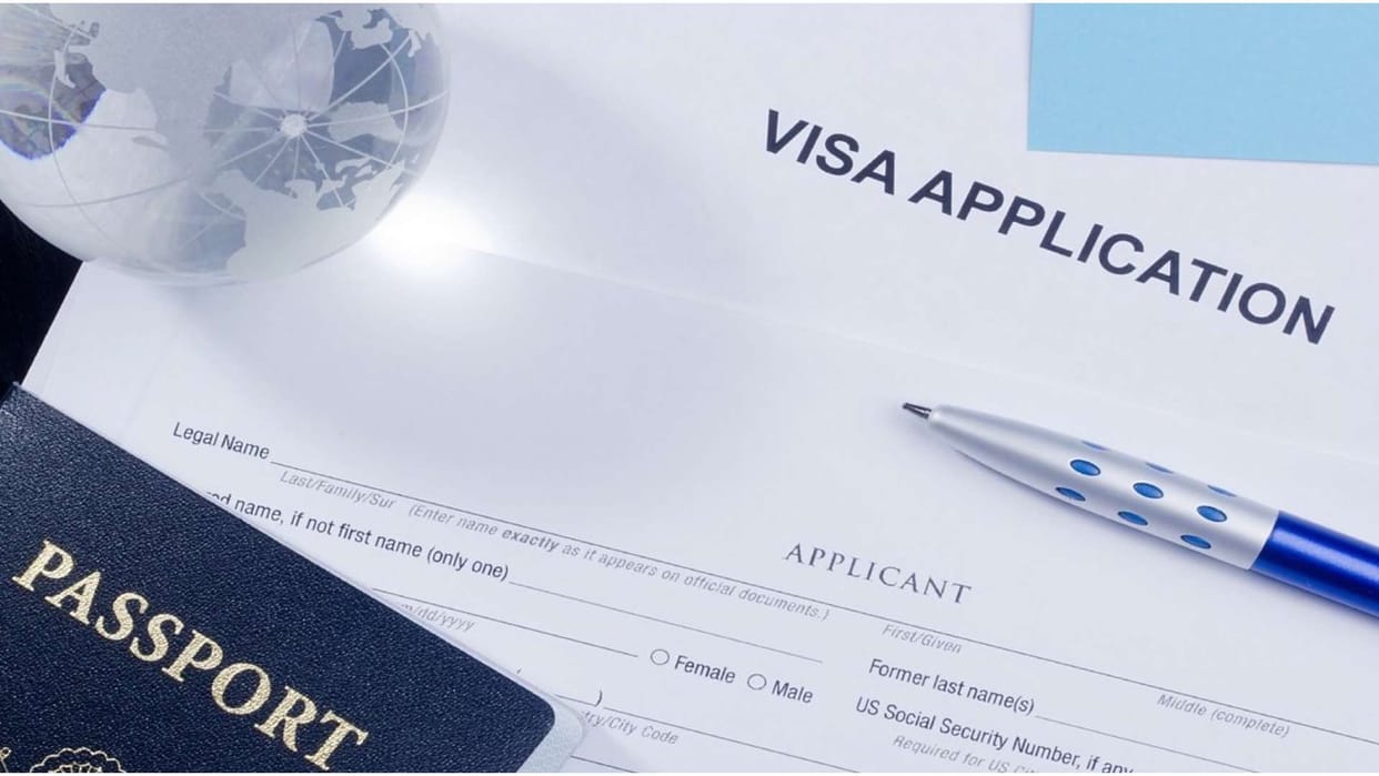 US resumes visas for foreign students but social media accounts must be made public