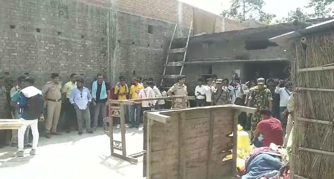 Bihar: In the case of rape and murder of a minor the police ran a bulldozer on the house of the accused