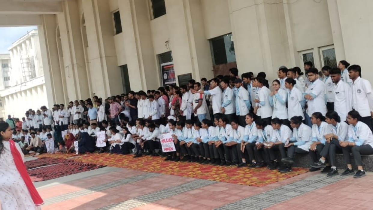 Doctors on strike in Badaun Government Medical College