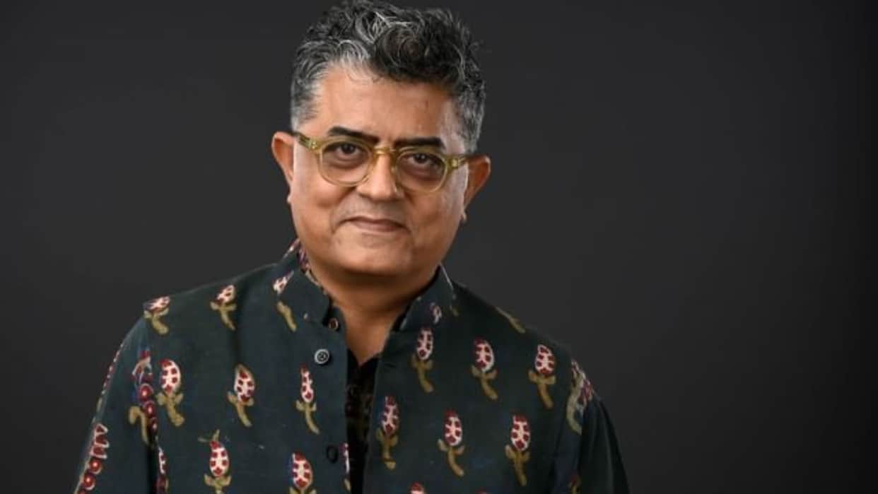 Gajraj Rao Criticizes Hypocrisy Of People Sharing Selfies Vacation Pictures after reacting to brutal incidents