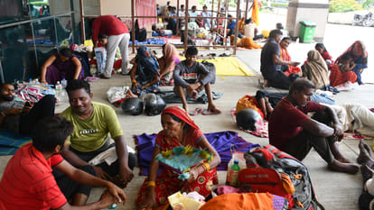In Gorakhpur Strike, Situation worsened in BRD.50 operations postponed in AIIMS.