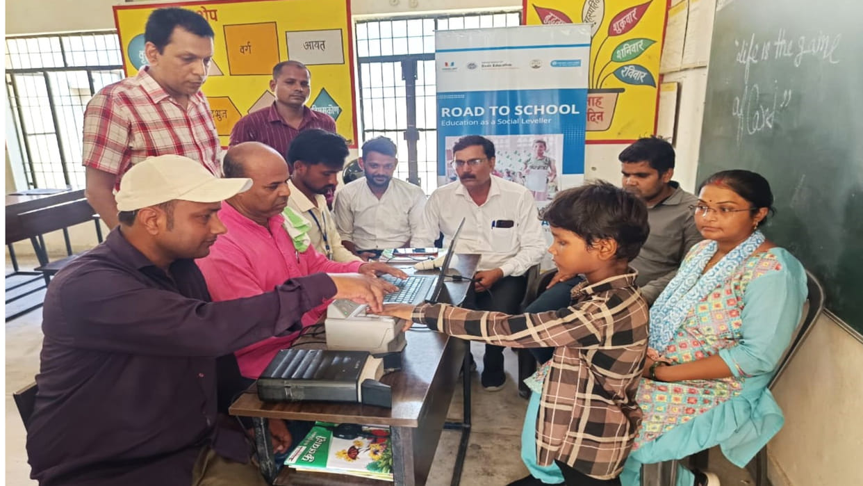 Hinduja Group included all the council schools of Chargaon block of Gorakhpur in Road to Development.