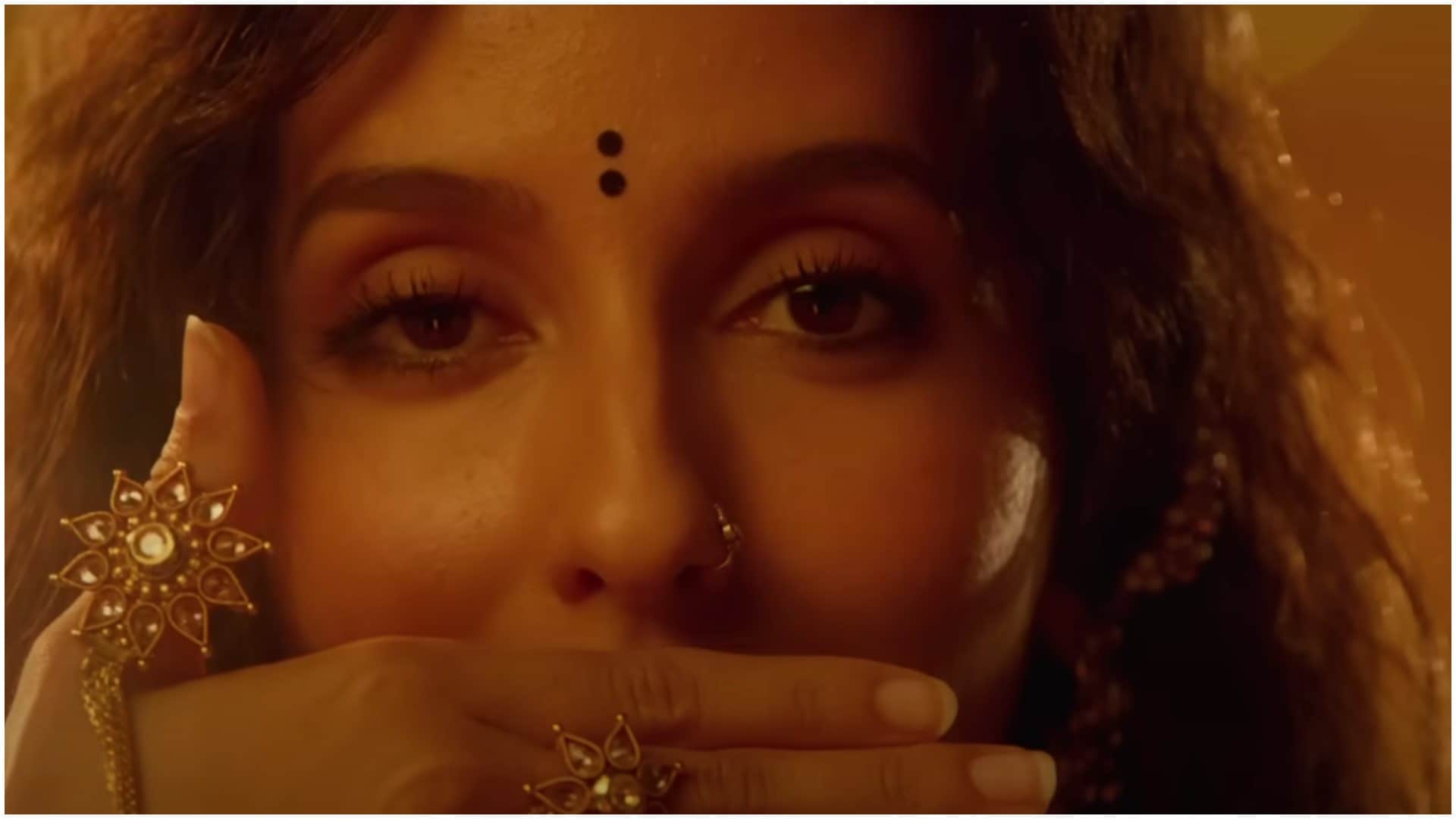 Rajkummar Rao Shraddha Kapoor Stree 2 Tamannaah Bhatia Aaj Ki Raat Fans compare With Nora Fatehi Song Kamariya