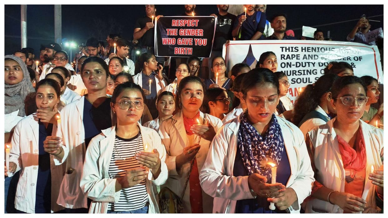 Kolkata doctor rape murder case live updates letter to cji demand to deploy capf
