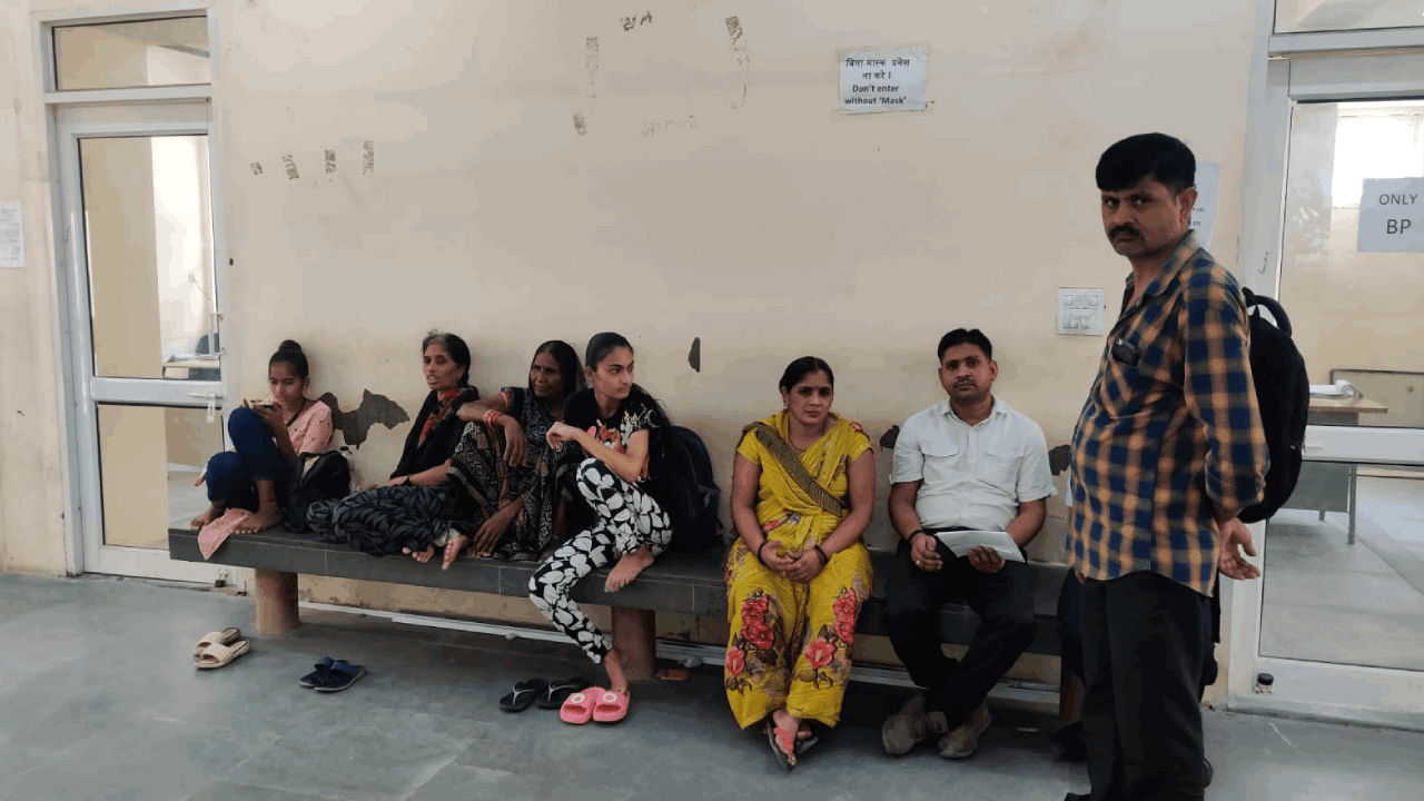 Doctor Strike Photos Delhi-NCR come out on streets demanding safety see photos