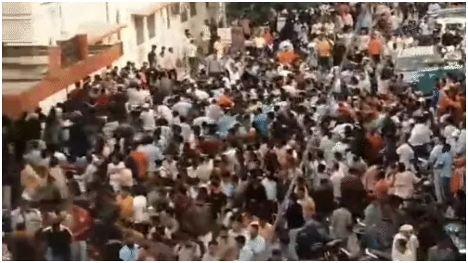 Rajasthan News Tensions in Udaipur After Attack on Student Police on Alert Schools Closed news in Hindi