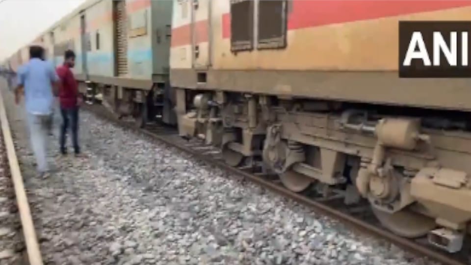 Sabarmati Express derailed near Kanpur IB and UP police are also working on it train accident