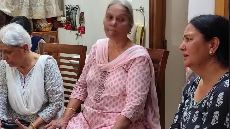 UP News contractor killed his wife and then committed suicide In Bareilly see photos