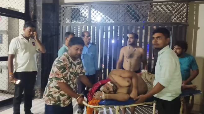Bihar News: Businessman shot three times by criminals in Khagaria, condition critical; Bihar Police