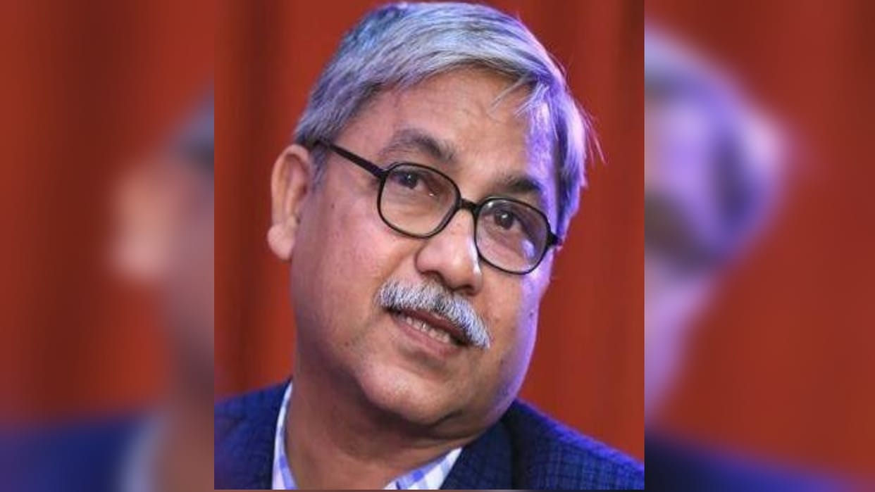 Achievement: Official Language Gaurav Award to Dr. Dhananjay Chopra, Home Ministry announced