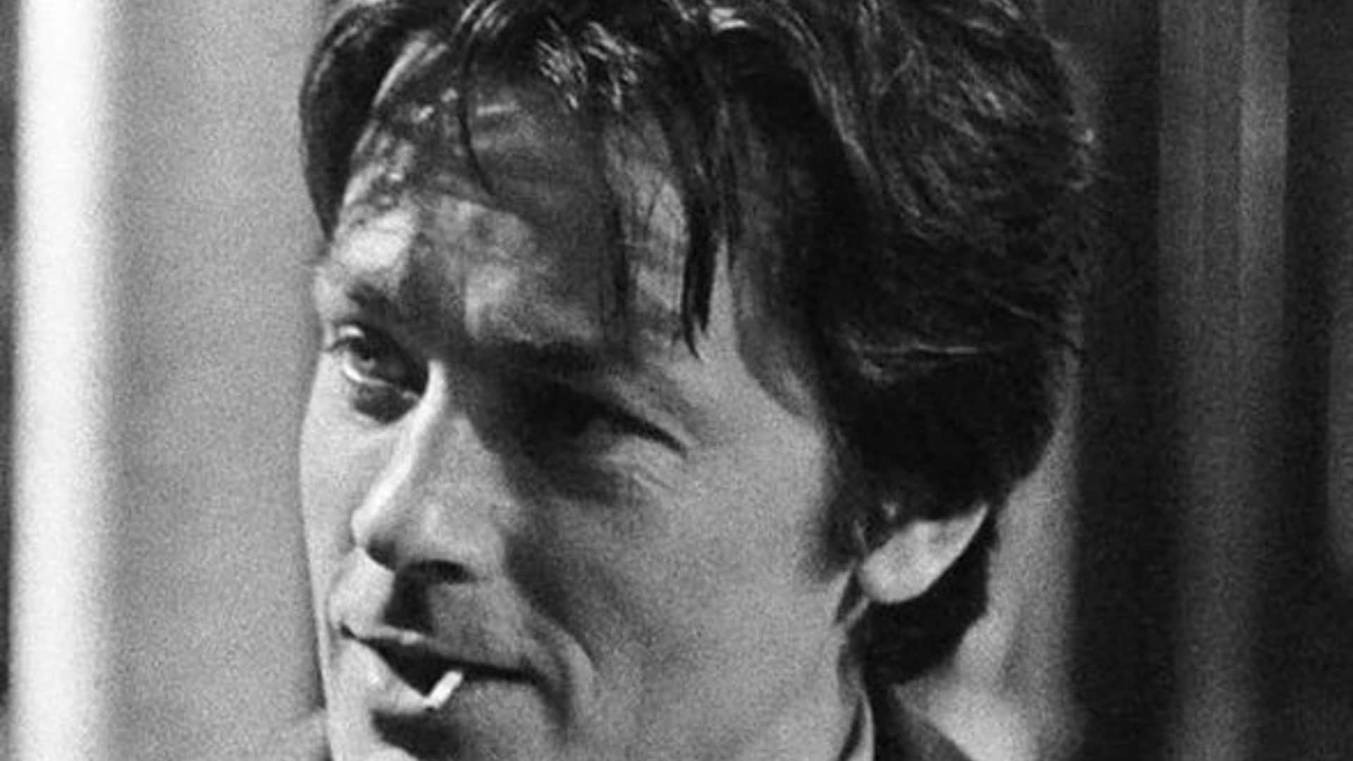 French President Macron paid tribute to actor Alain Delon said he is a French monument and more than a star