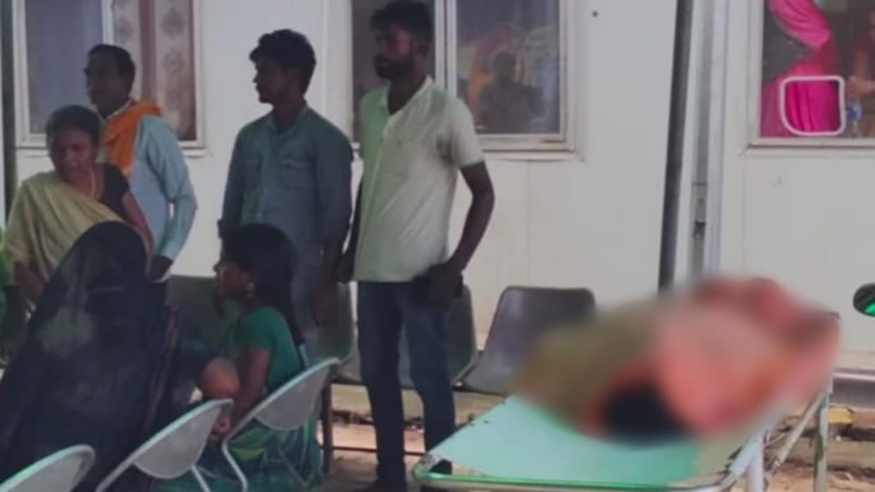 Jehanabad: woman going to offer water to Baba Siddheshwar Nath temple slipped from hill, died during treatment