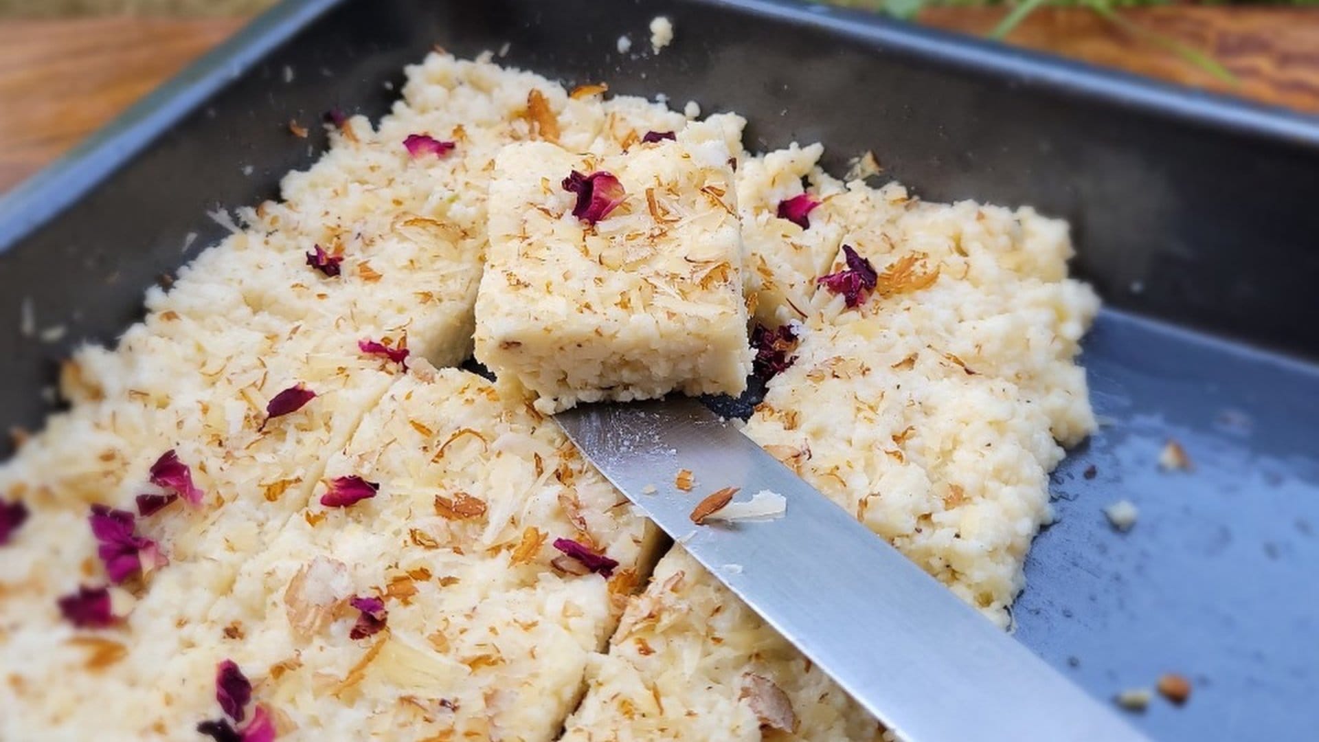 Sawan 2025 Milk Cake Recipe in Hindi Know Homemade Milk Cake Recipe Step By Step in Hindi