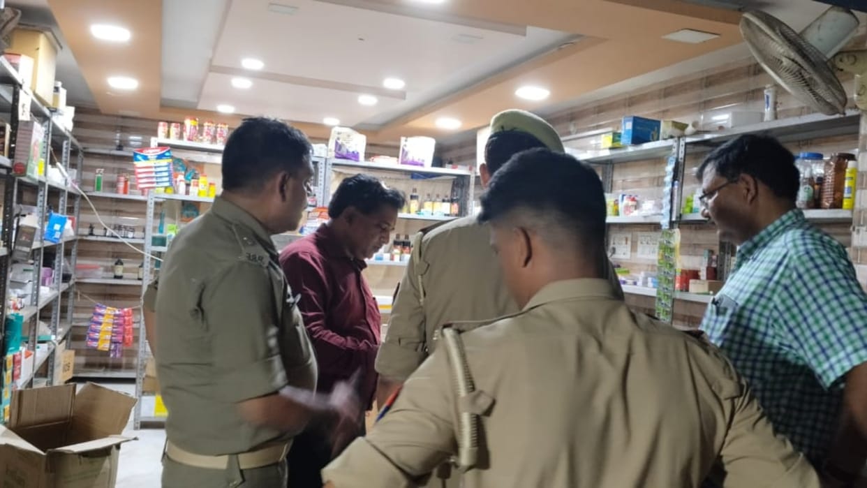 Drug business running under the guise of medical stores in Budaun