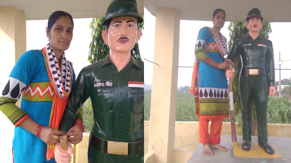Raksha Bandhan 2024 Sisters have been tying Rakhi to statue of Kargil war martyr Arvind Singh for 23 years
