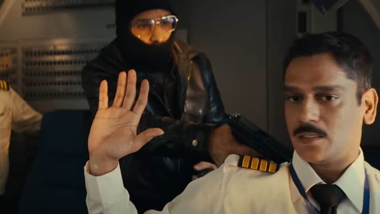 IC 814: The Kandahar Hijack Official Trailer Vijay Varma Pankaj Kapur Naseeruddin Shah