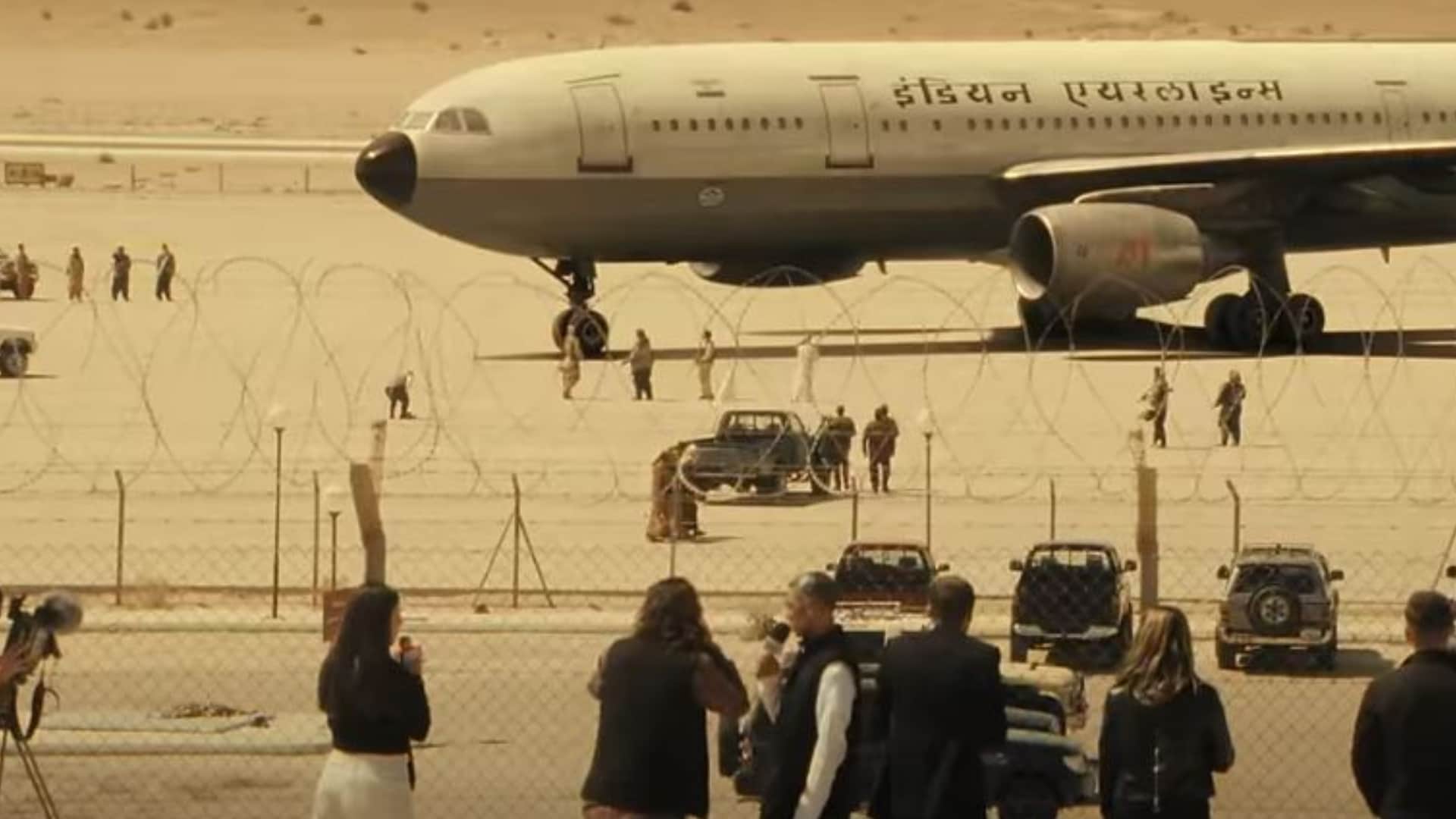 IC 814: The Kandahar Hijack Official Trailer Vijay Varma Pankaj Kapur Naseeruddin Shah