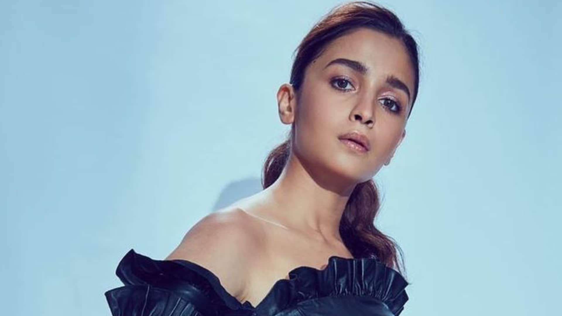 It is important to read books newspapers in front of children know the essence of life from actress Alia Bhatt