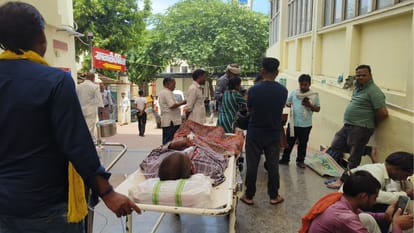 BHU Doctor strike effect on patients minor girl died due to not get treatment
