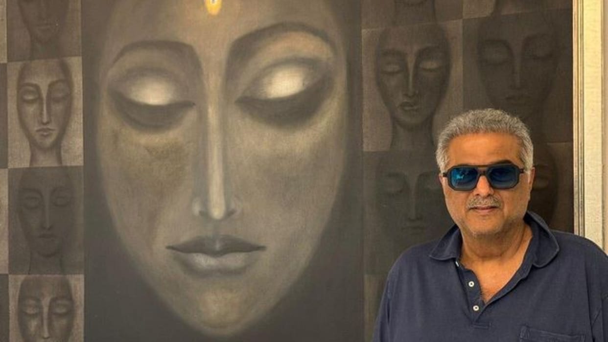 Boney Kapoor has recently dropped a photo of himself highlighting physical transformation he has undergone