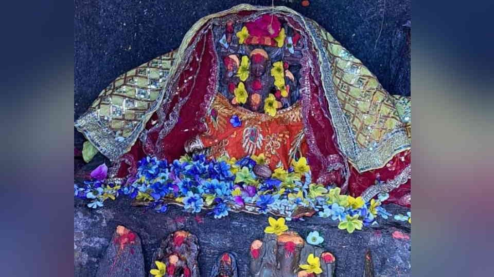 Raksha Bandhan 2024 chamoli Vanshinarayan temple  Doors open today For Only One day for sisters