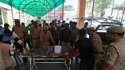 बुलंदशहर हादसा: सड़क पर फैले थे खून से लथपथ घायल...इस पार्टी के नेता की है टक्कर मारने वाली बस; देखें तस्वीरें Bulandshahr accident injured were lying on road soaked in blood Magisterial probe conducted Salempur accident