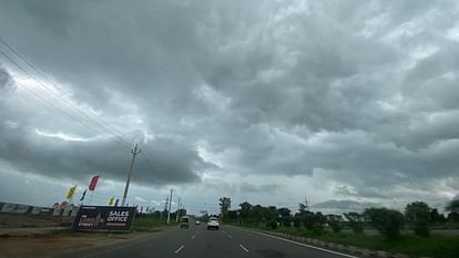 Weather News: लुधियाना में तेज बरसात, चंडीगढ़ में छाए घने बादल, दो दिन येलो अलर्ट Rain in Ludhiana cloudy weather in Chandigarh Punjab weather update today