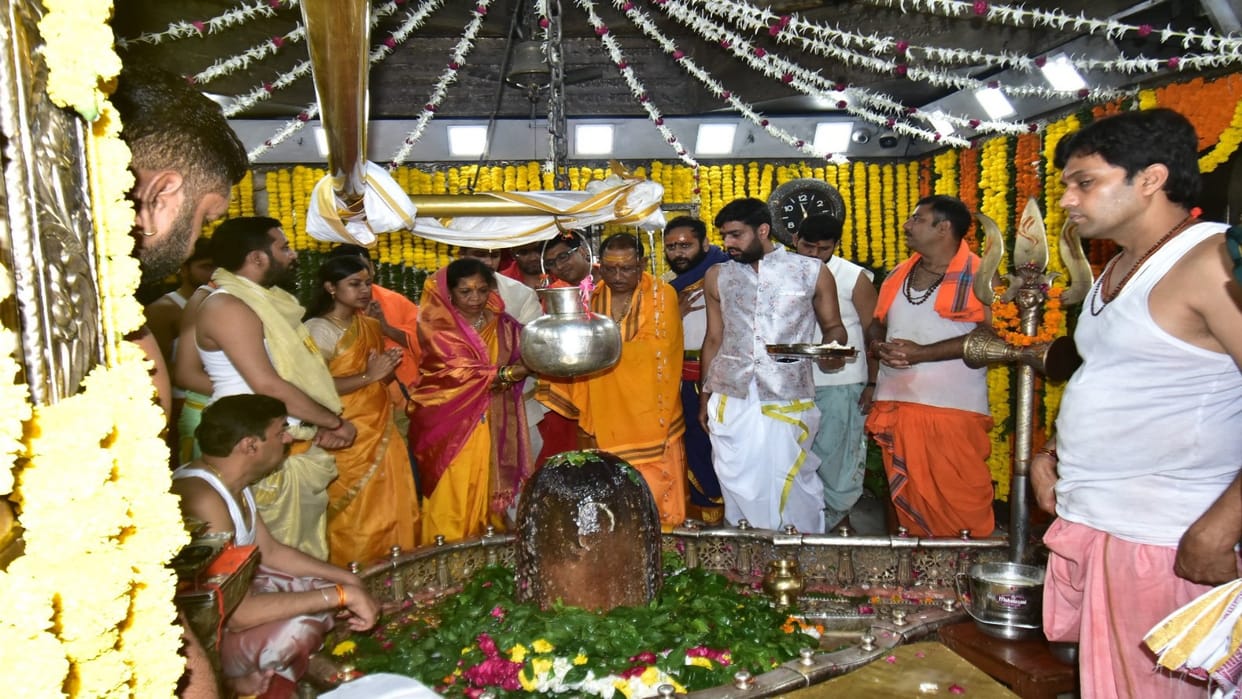 Rakshabandhan 2024: Chhattisgarh CM vishnudeo Sai visit Ujjain with family