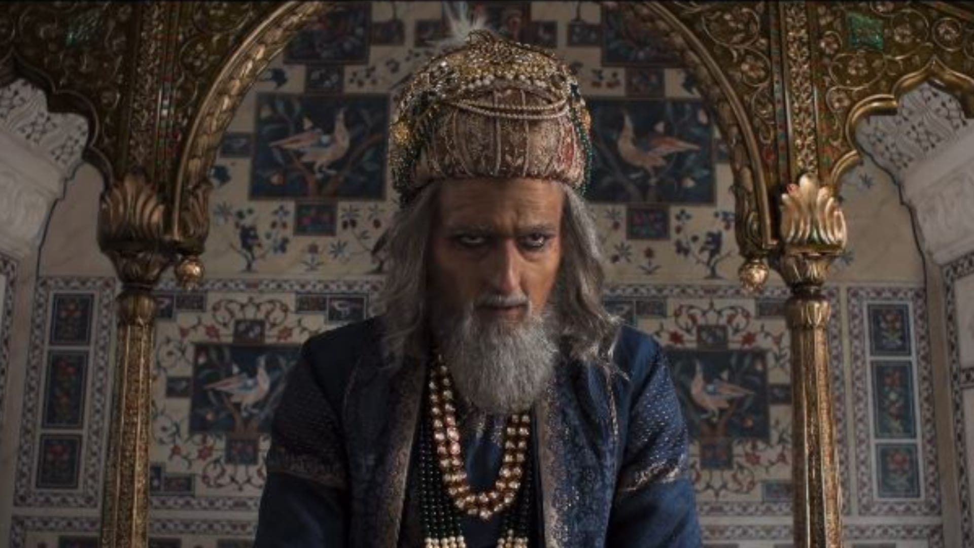 Chhaava Teaser Out vicky kaushal chhatrapati sambhaji maharaj look Rashmika Mandanna Akshaye Khanna