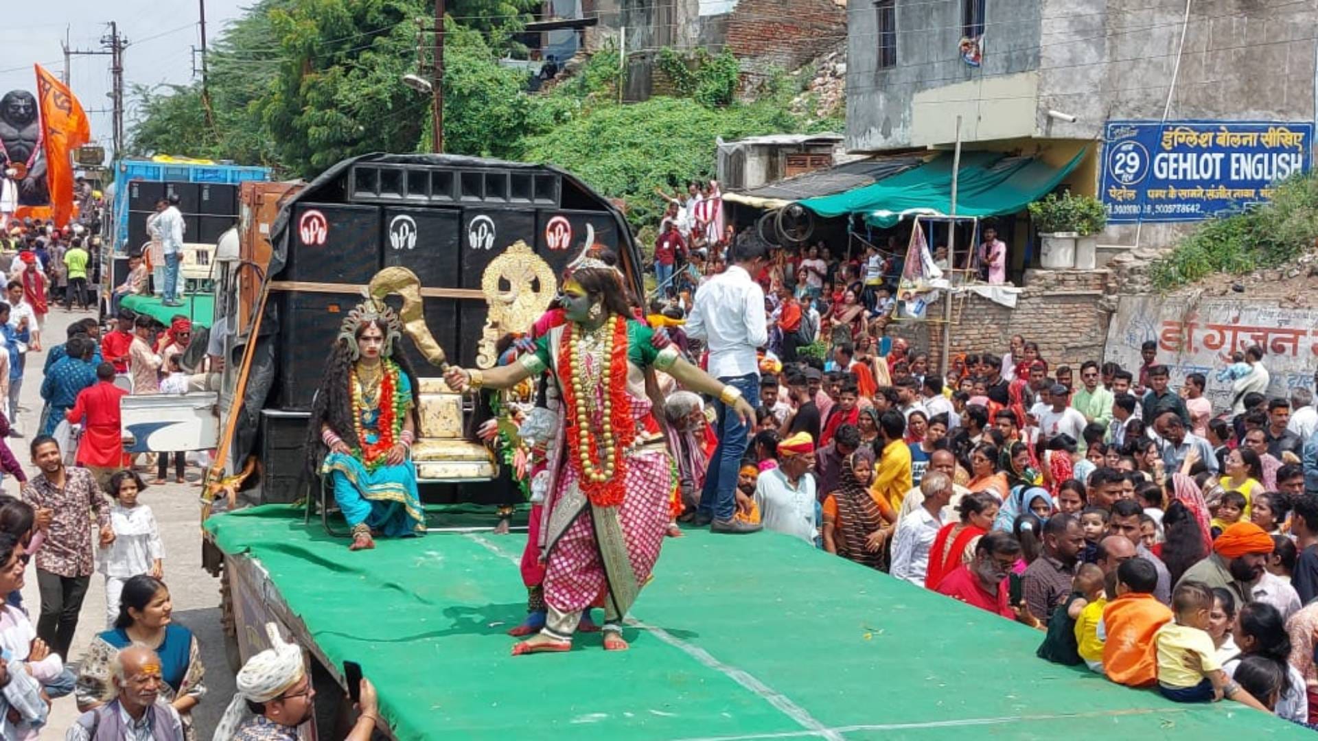 Pashupatinath Shahi Rath Mandsaur King Pashupatinath rode in Shahi Rath got to know about devotees condition