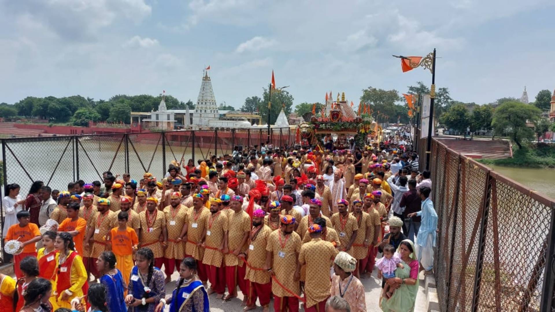 Pashupatinath Shahi Rath Mandsaur King Pashupatinath rode in Shahi Rath got to know about devotees condition