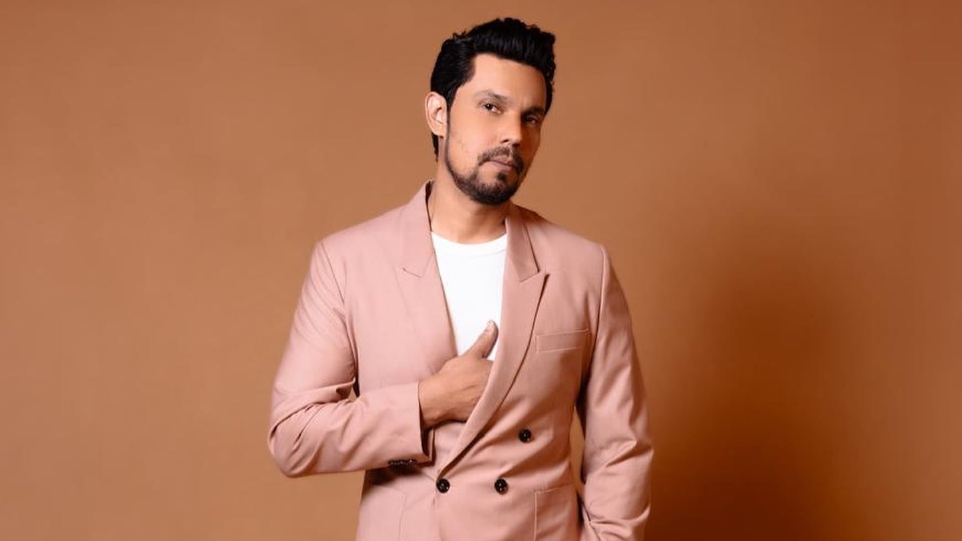 Jaat Actor Randeep Hooda Family Did Not Want Him To Marry Non Jaat Lin Laishram says Everyone Had A Problem