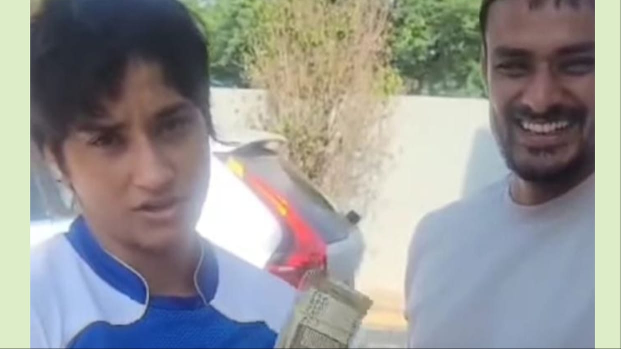 Haryana: Vinesh Phogat tied rakhi to brother Harvindra