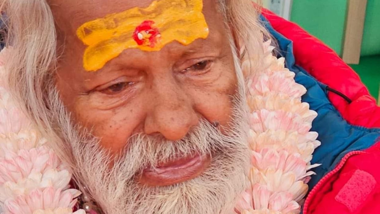 Bihar News : Mahayogi Pilot Baba died in mumbai, tourist place Pilot Baba Dham in rohtas Sasaram.