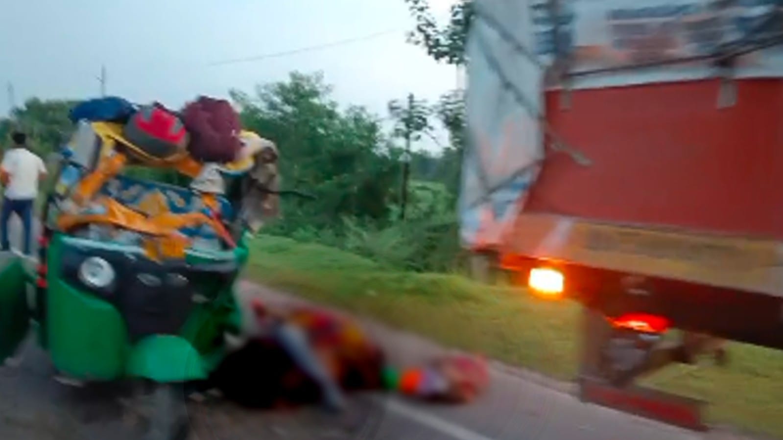 Chhatarpur Road Accident Today: Seven People Died, Bageshwar Dham Pilgrims Auto Accident  News in Hindi