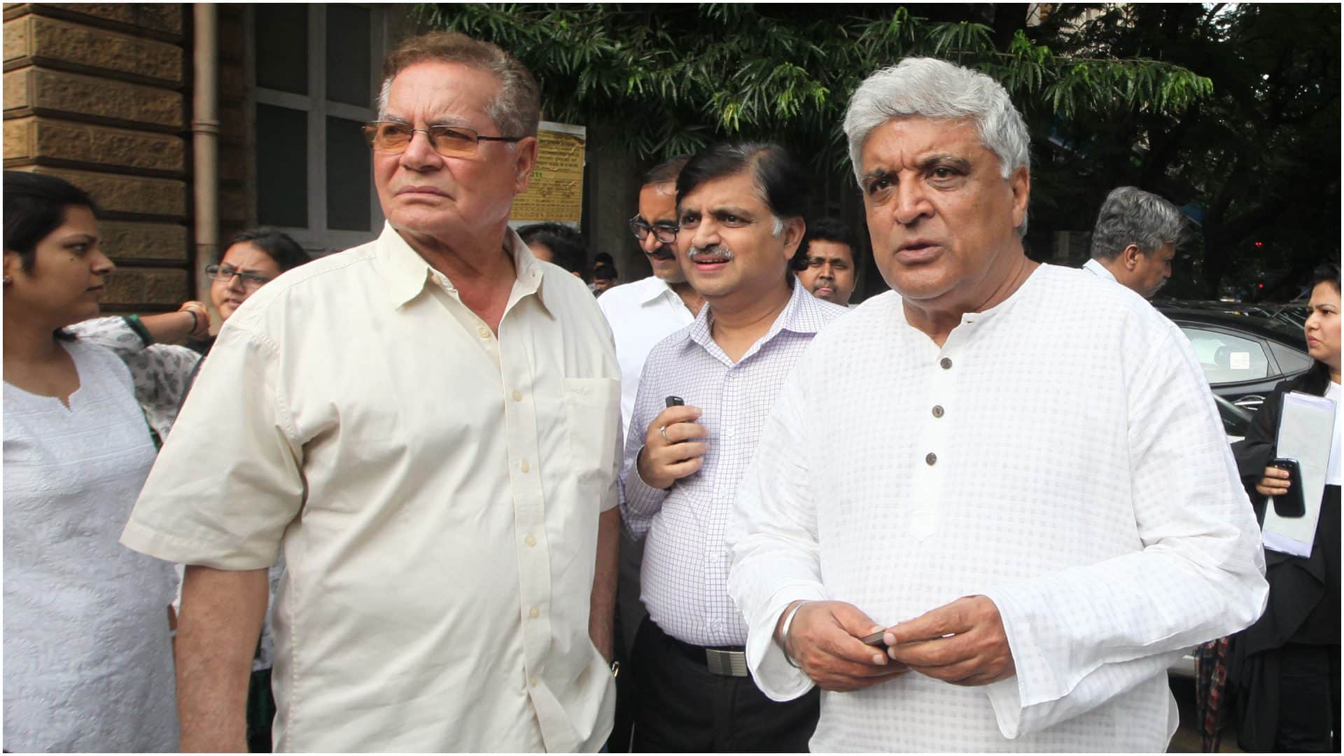 Javed Akhtar remembers his partner Salim Khan’s marriage advice on his first marriage in Angry Young Men